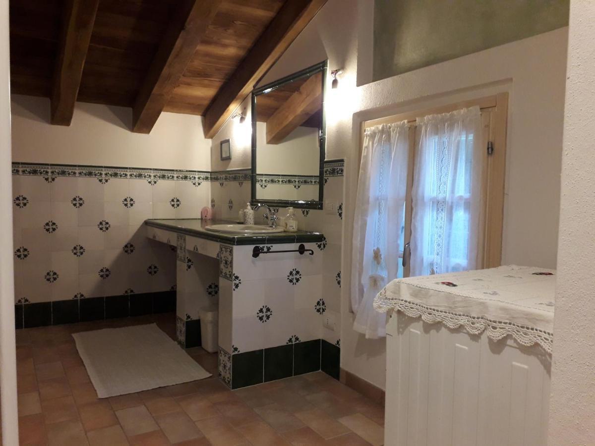 Il Casalino Bed & Breakfast Пианоро Екстериор снимка